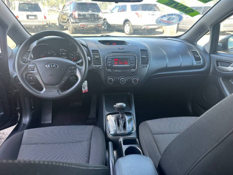 2018 Kia Forte5 LX