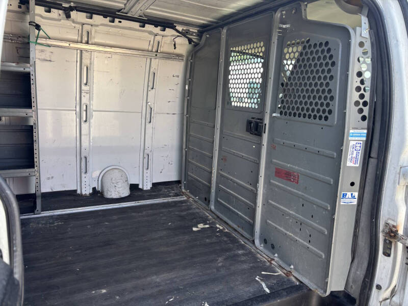 2012 Chevrolet Express 2500