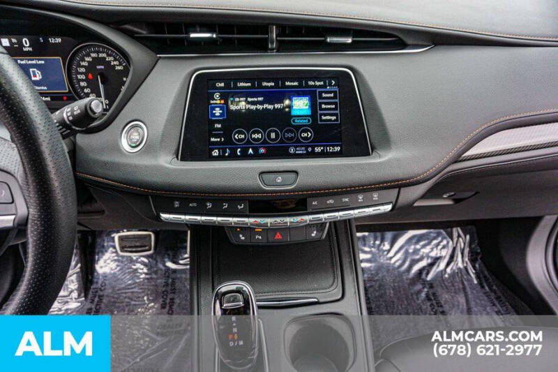 2022 Cadillac XT4 Sport