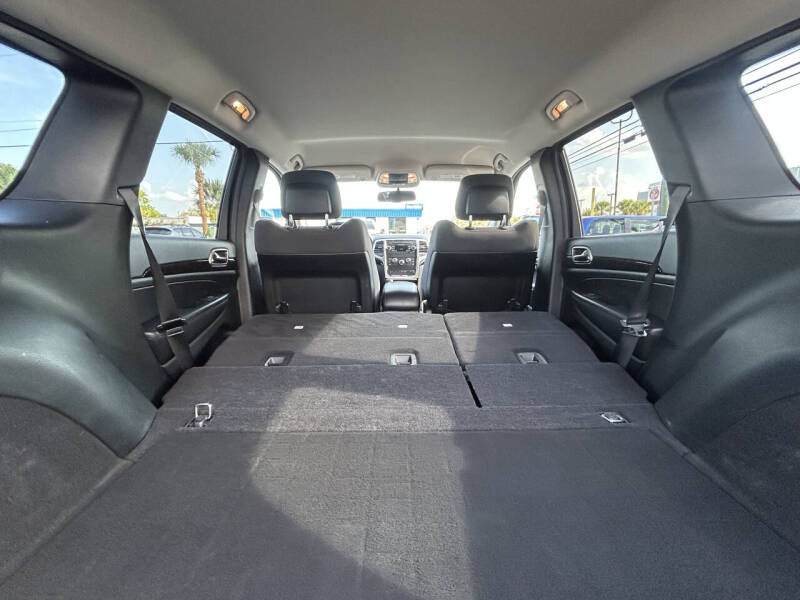 2012 Jeep Grand Cherokee Laredo