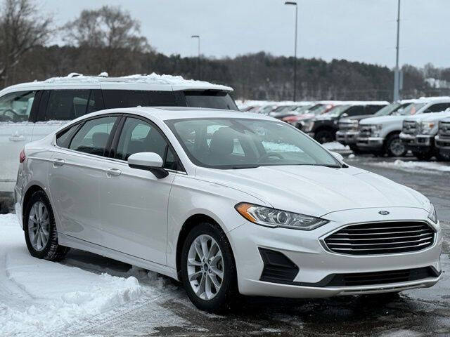 2020 Ford Fusion SE