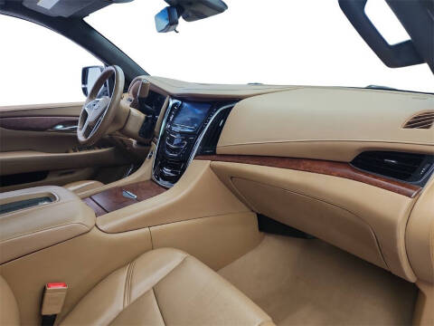 2017 Cadillac Escalade ESV Platinum