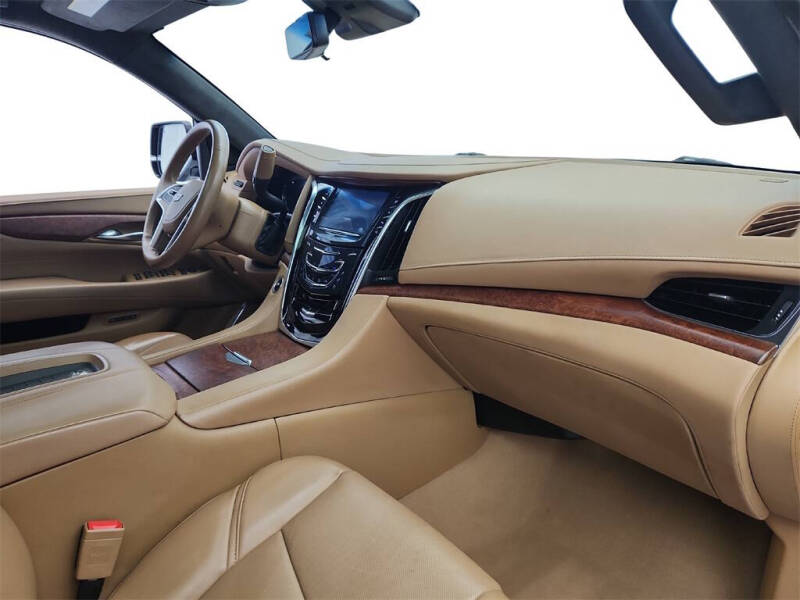 2017 Cadillac Escalade ESV Platinum