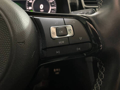 2019 Volkswagen Golf R 4Motion