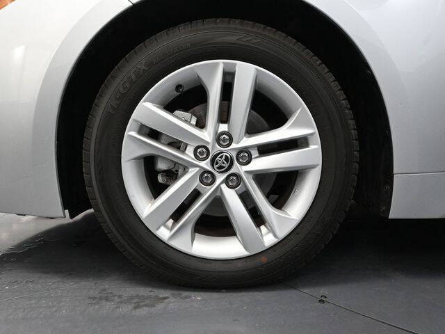 2022 Toyota Corolla Hatchback SE