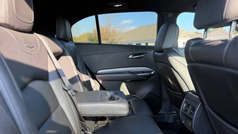 2021 Cadillac XT4 Premium Luxury