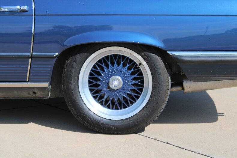 1985 Mercedes-Benz 500-Class