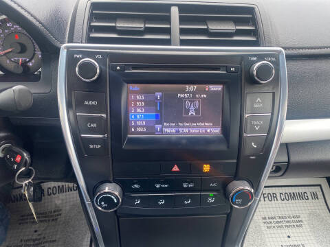 2015 Toyota Camry SE