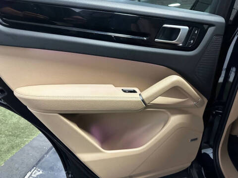 2022 Porsche Cayenne