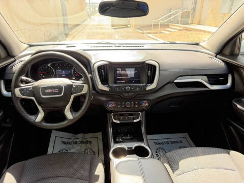 2022 GMC Terrain SLE