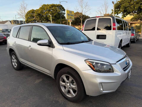 2013 Toyota RAV4 EV