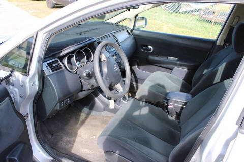 2011 Nissan Versa 1.8 S