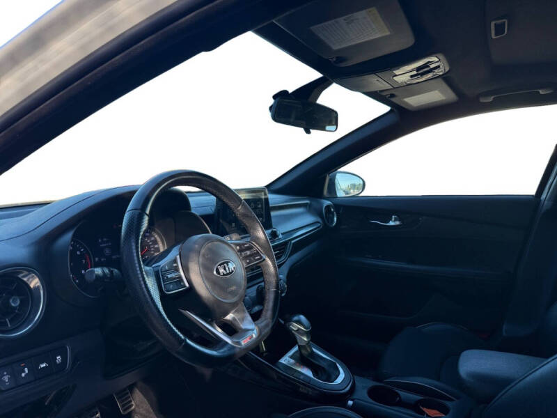 2020 Kia Forte GT Line