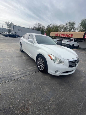2013 Infiniti M37