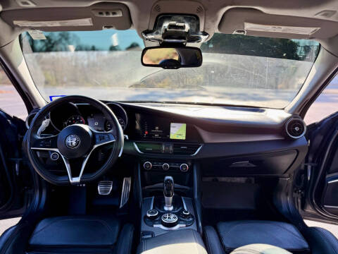 2017 Alfa Romeo Giulia Ti