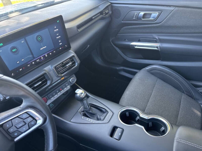 2024 Ford Mustang EcoBoost