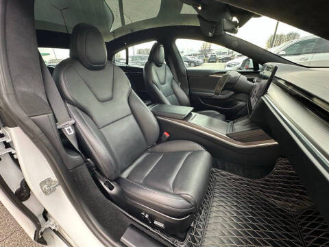 2021 Tesla Model S Plaid