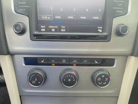 2017 Volkswagen Golf