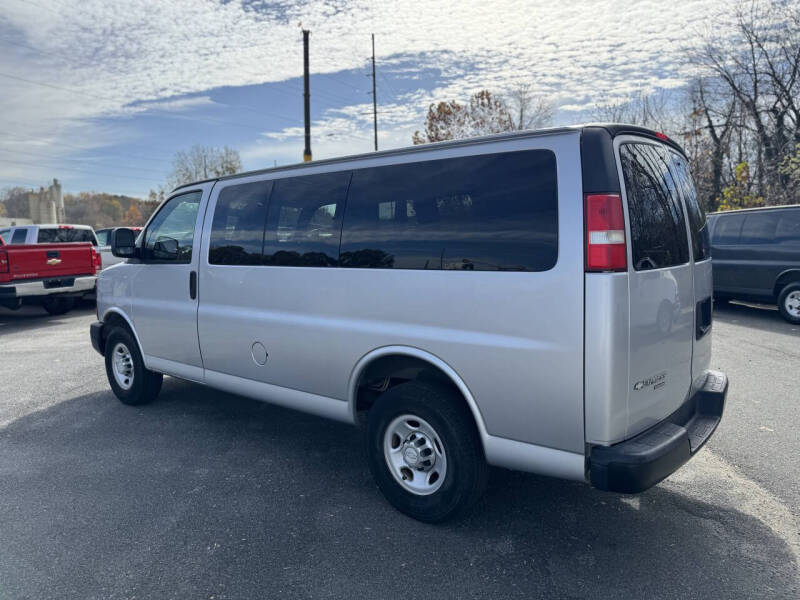 2015 Chevrolet Express LS 2500