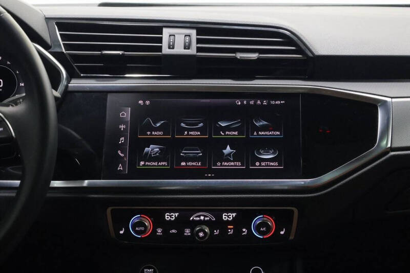 2024 Audi Q3 quattro S line Prem Plus 45 TFSI