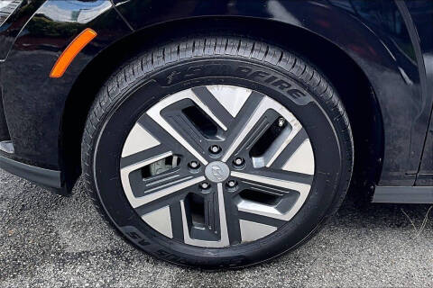 2023 Hyundai Kona Electric SEL