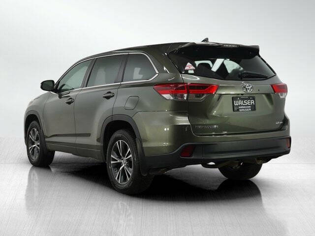 2017 Toyota Highlander LE Plus