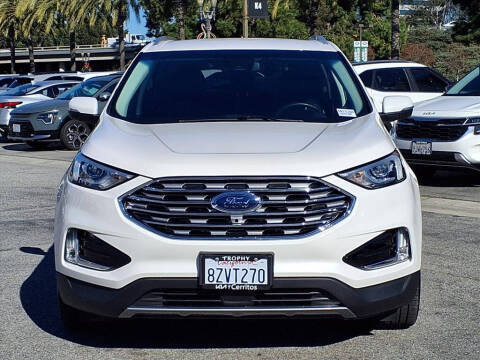 2019 Ford Edge Titanium