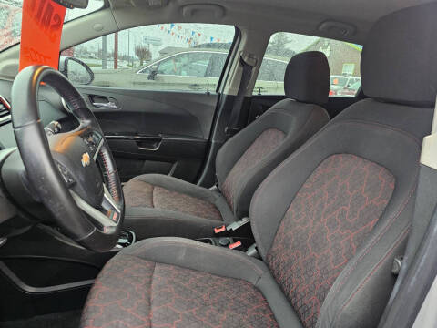 2017 Chevrolet Sonic LT Auto