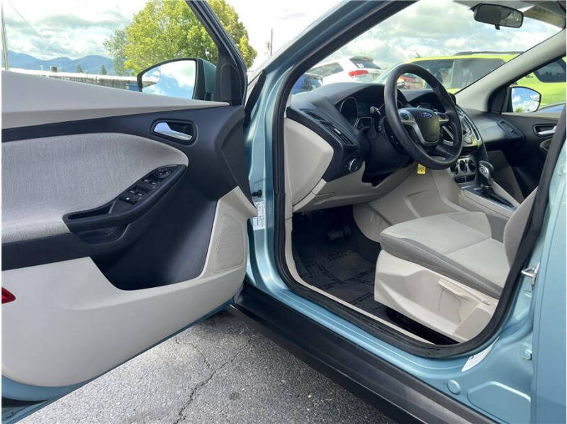 2012 Ford Focus SE