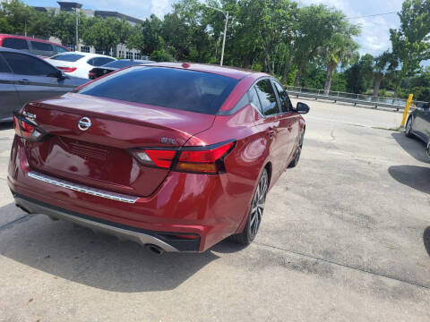 2021 Nissan Altima 2.5 SR