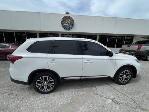 2016 Mitsubishi Outlander ES