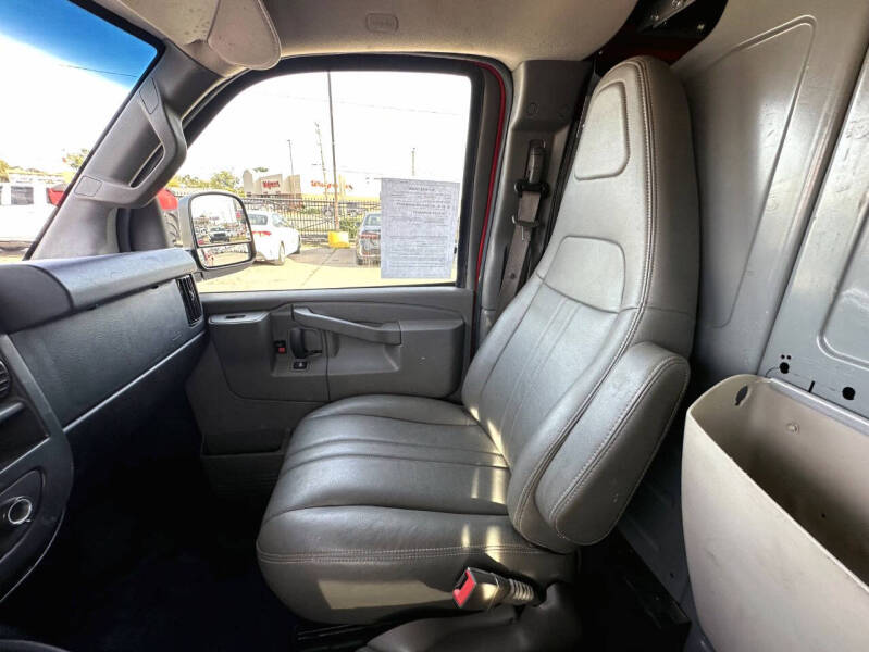 2018 Chevrolet Express 2500
