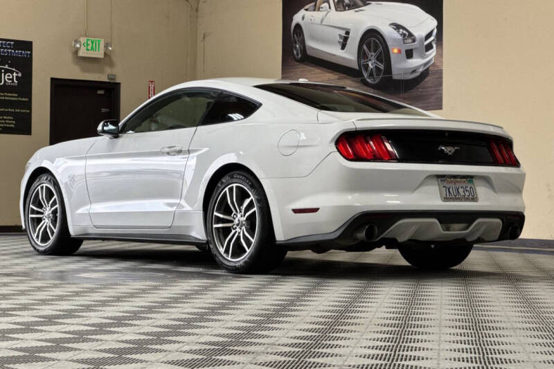 2015 Ford Mustang EcoBoost Premium