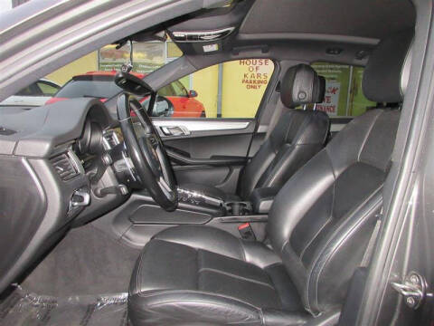 2017 Porsche Macan S