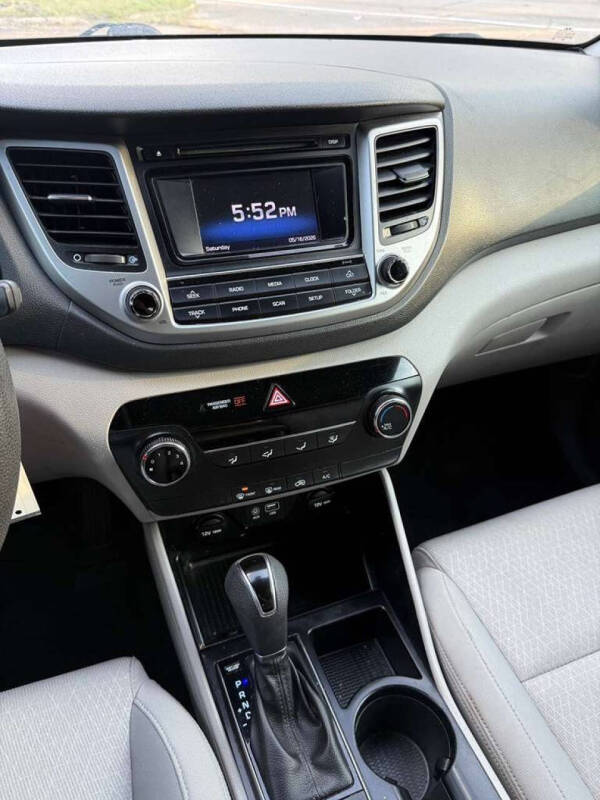 2017 Hyundai Tucson SE