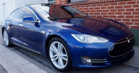 2016 Tesla Model S 90D