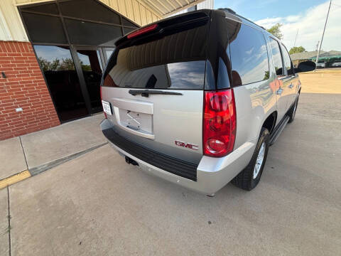 2013 GMC Yukon SLE