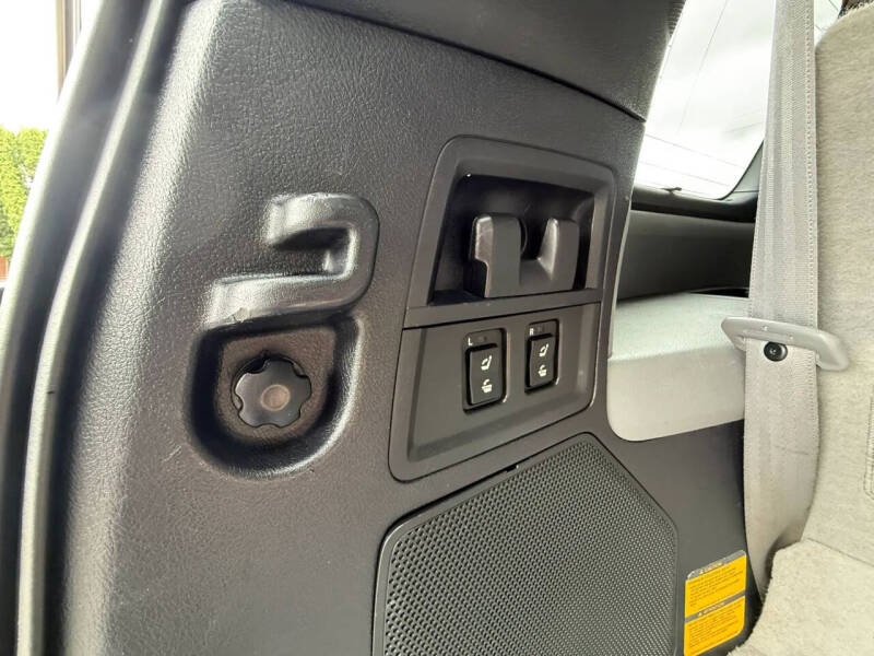 2008 Toyota Sequoia Platinum