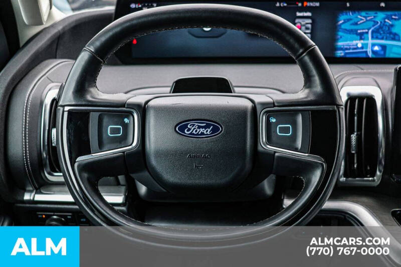 2025 Ford Expedition Platinum