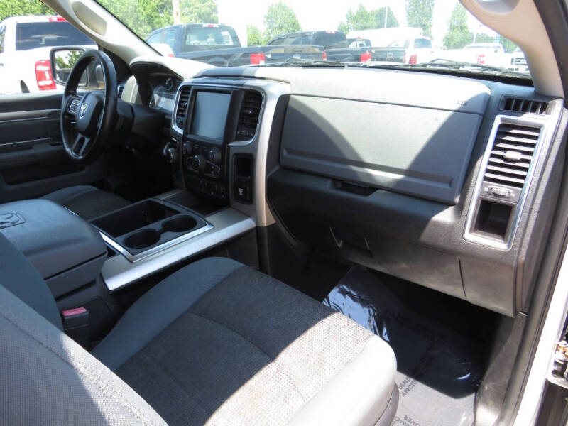 2014 RAM 1500 SLT