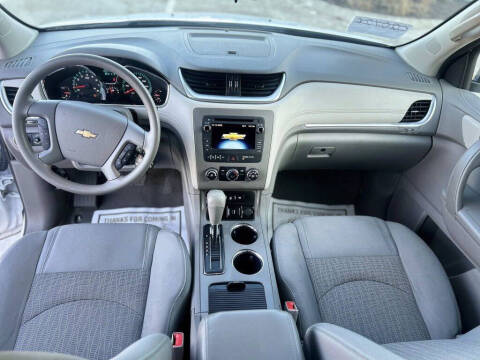 2016 Chevrolet Traverse LS