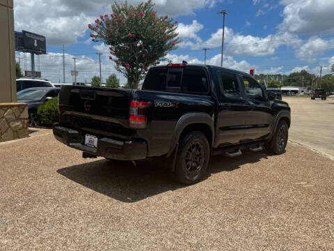 2023 Nissan Frontier