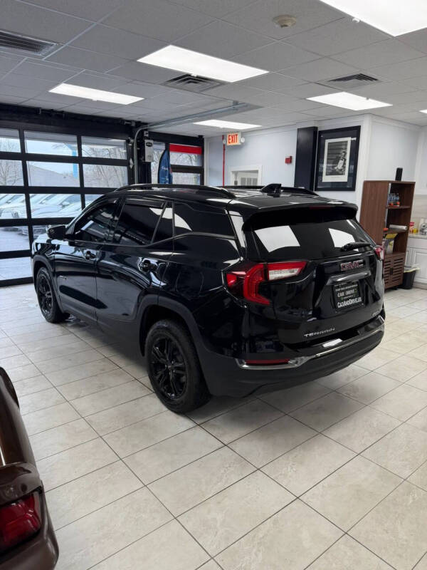 2022 GMC Terrain AT4
