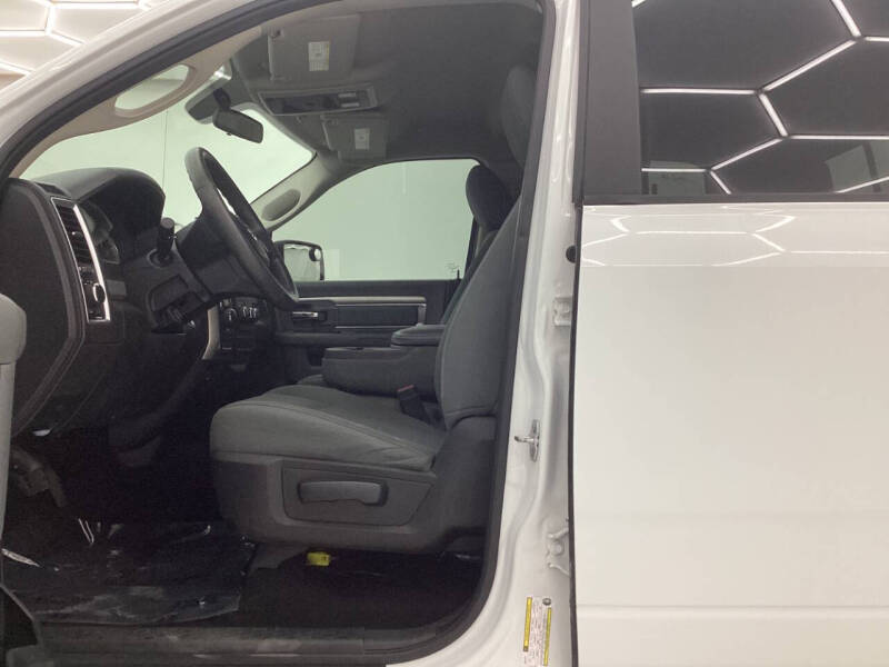 2020 RAM 1500 Classic SLT