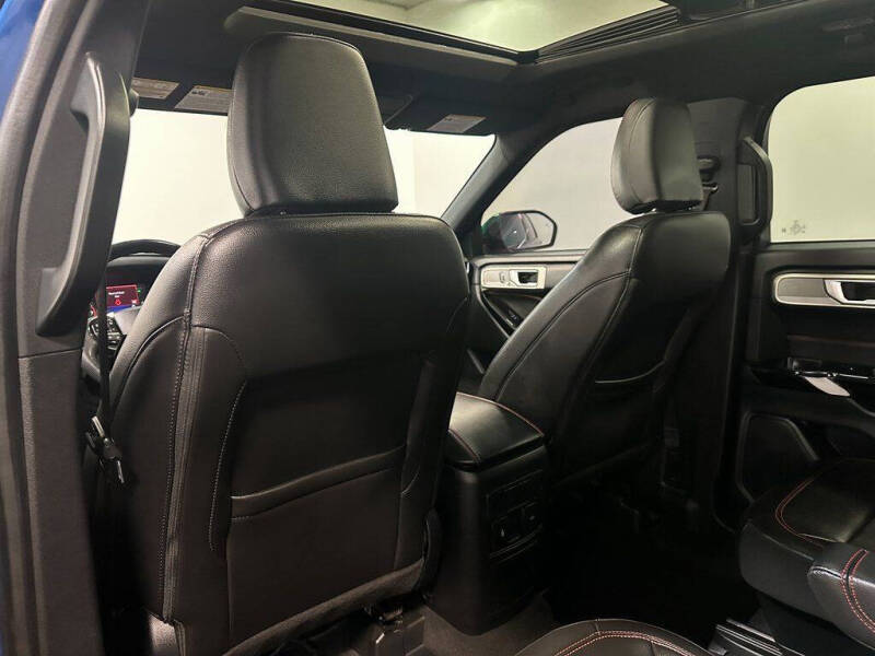 2022 Ford Explorer ST-Line