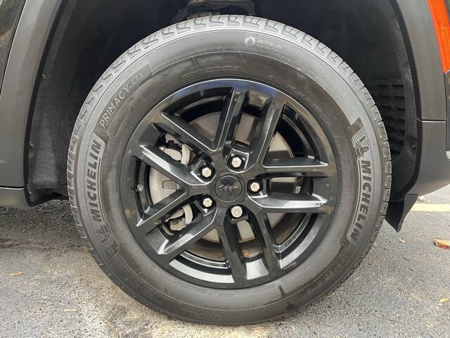 2024 Jeep Grand Cherokee L Laredo