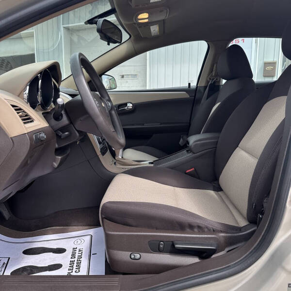2011 Chevrolet Malibu LS