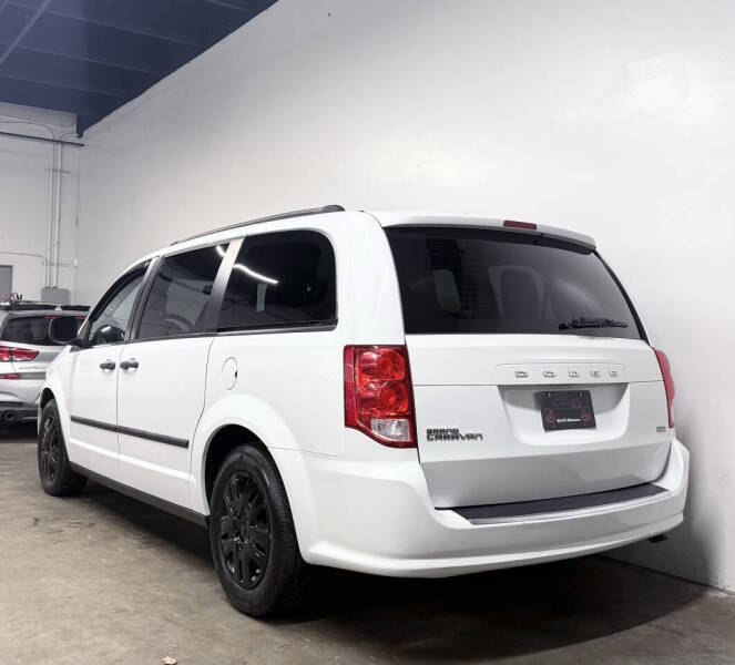 2015 Dodge Grand Caravan SE