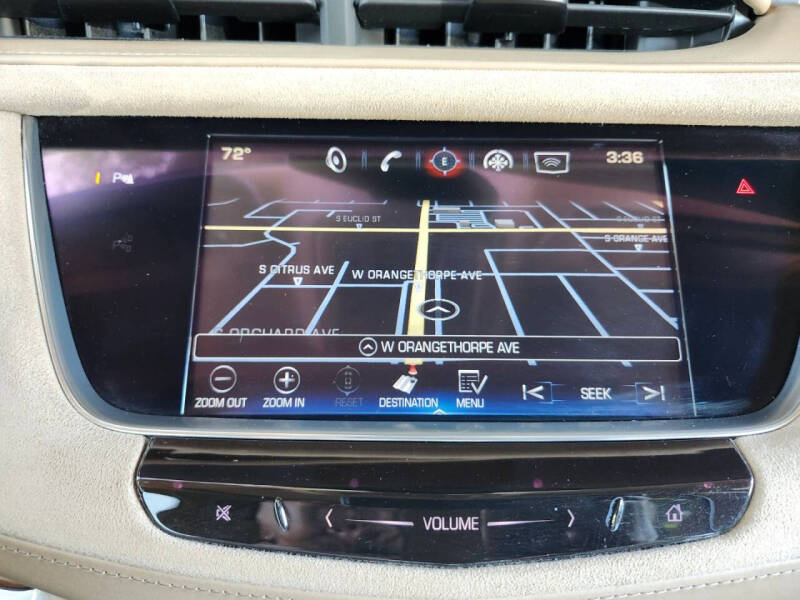 2017 Cadillac XT5 Platinum