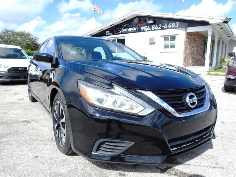 2018 Nissan Altima  - $13,900